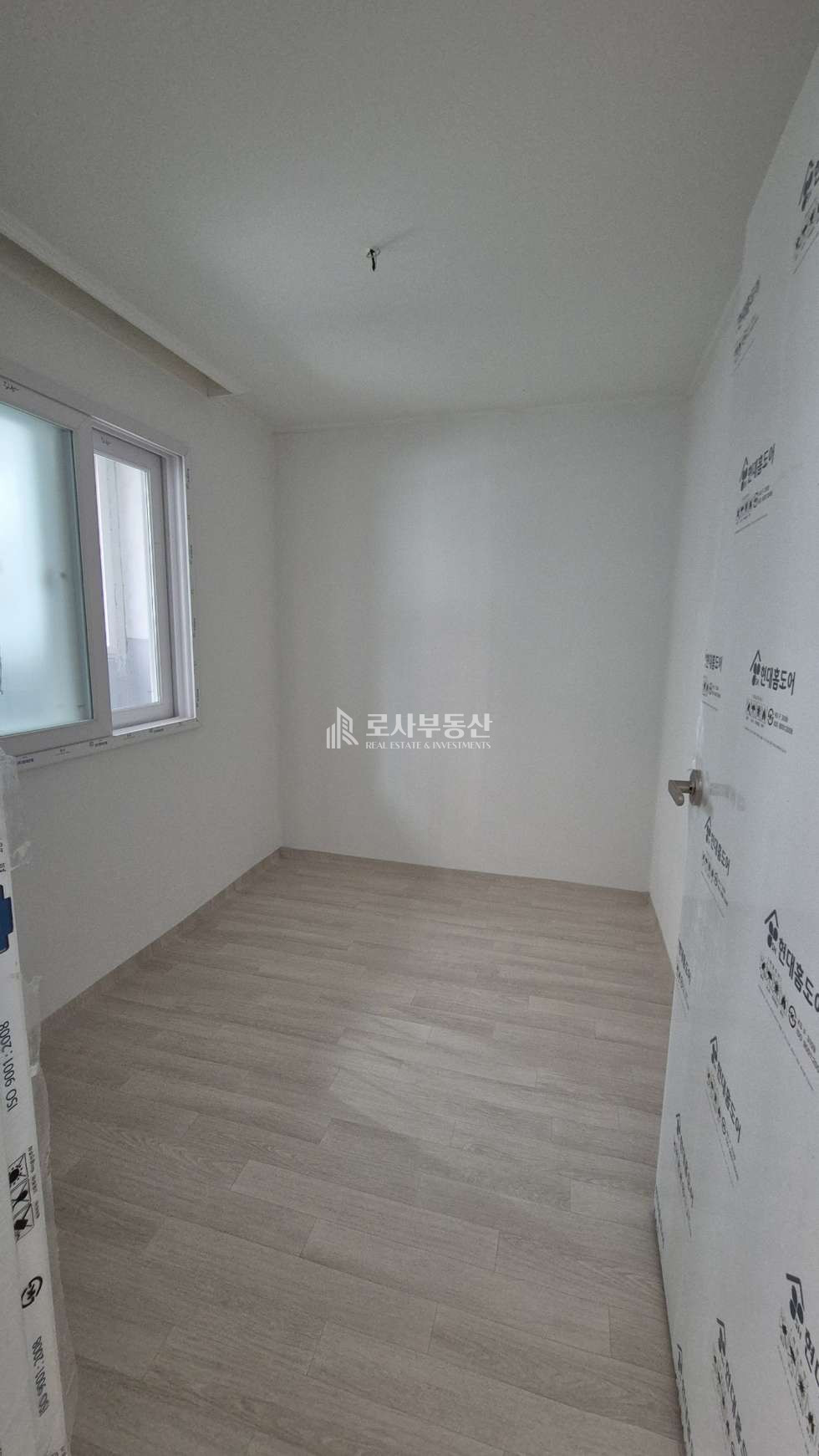 서울 마포구 서교동 346-9 ROSA*홍대 근처 올수리 투룸 1층 귀한 반전세* 월세 매물번호 10345 사진 3
