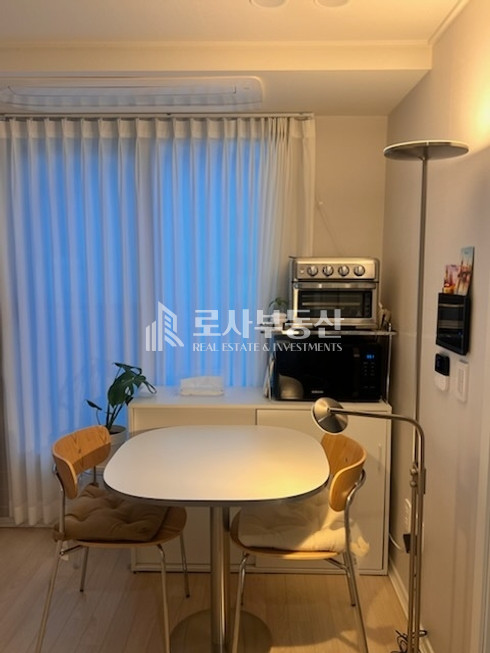 서울 마포구 용강동 149-23 ROSA 원룸원거실 준신축 전세대출가능 전세 매물번호 10656 사진 1