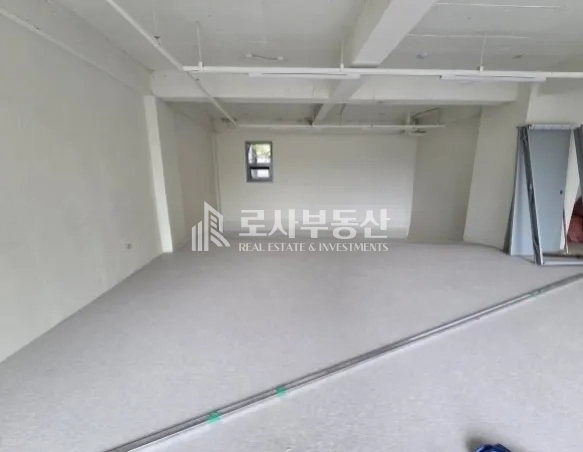 서울 마포구 서교동 407-8 (클레이원) ROSA 홍대 클럽거리 30P 상가 월세 매물번호 10671 사진 4