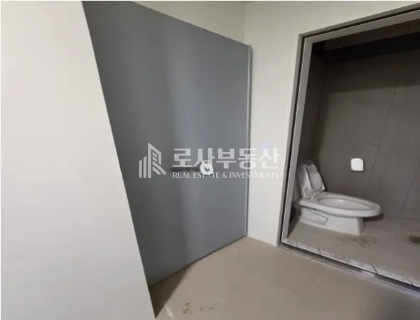 서울 마포구 서교동 407-8 (클레이원) ROSA 홍대 클럽거리 30P 상가 월세 매물번호 10671 사진 5
