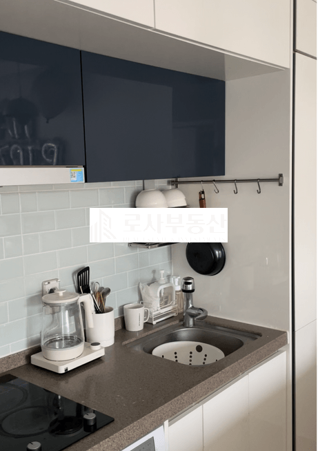 서울 중구 충무로5가 90 충무로헤센스마트동 ROSA 충무로 원룸 원거실 월세 매물번호 10689 사진 1
