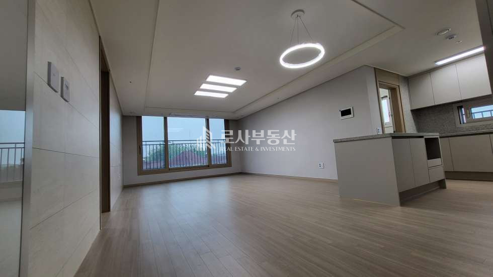 서울 용산구 효창동 288 (용산 데시앙 포레) 102동 ROSA*용산 데시앙 포레 전세 * 전세 매물번호 10616 사진 1