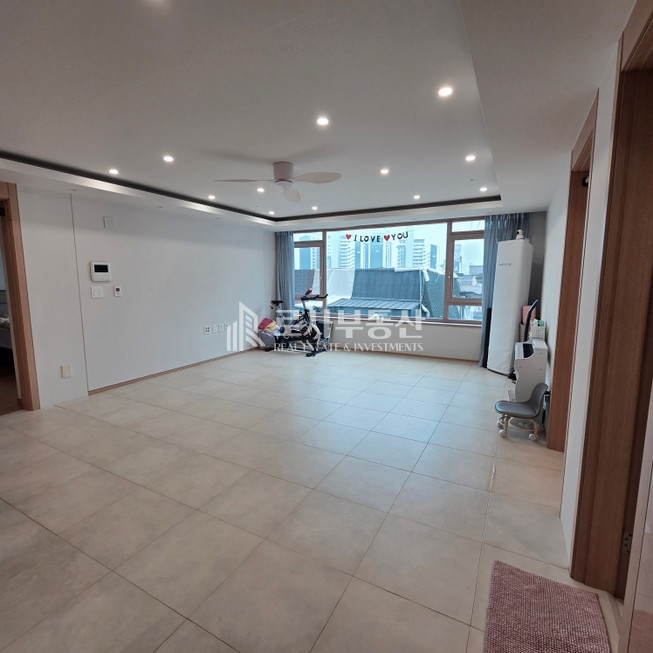 서울 서대문구 연희동 340-27 101동 ROSA연희동 현대 싱그런 오피스텔 매매 매매 매물번호 10709 사진 1