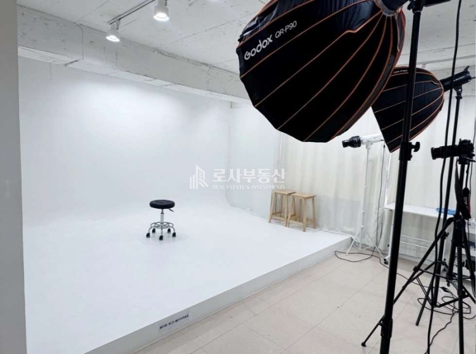 서울 마포구 서교동 ROSA 상상마당 코너 3층 30평 가성비 상가 월세 월세 매물번호 10710 사진 5