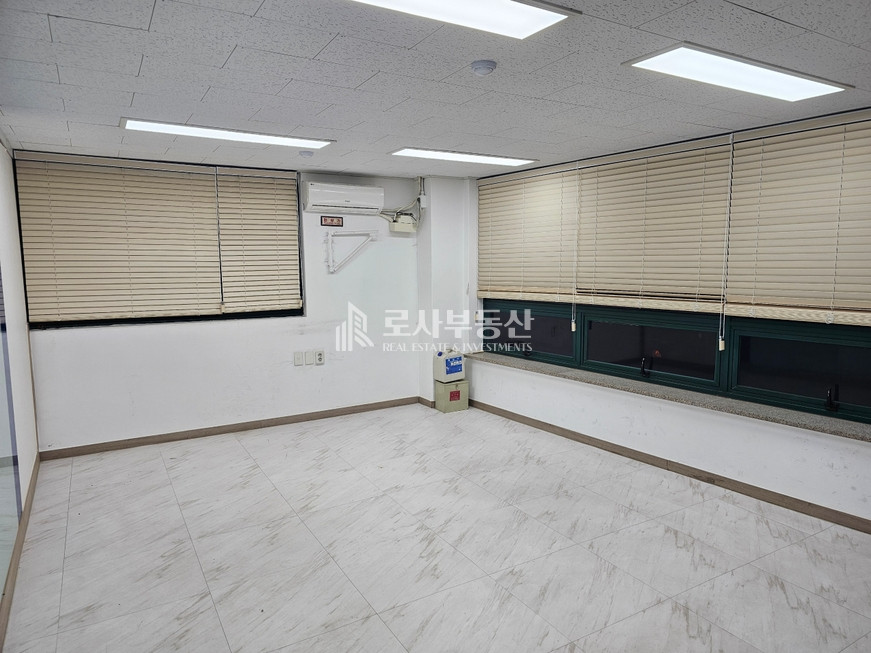 서울 마포구 서교동 ROSA 망원역 인근 50P사무실 월세 매물번호 10714 사진 4