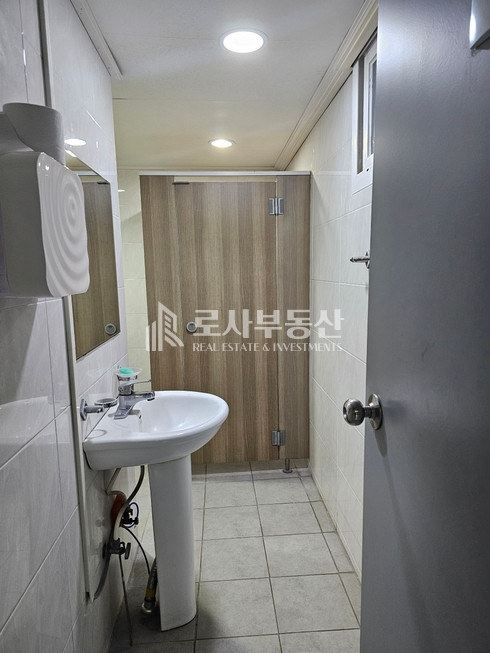 서울 마포구 서교동 ROSA 망원역 인근 50P사무실 월세 매물번호 10714 사진 9