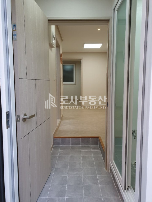 서울 마포구 중동 386-2 ROSA 가좌역 주택가 올수리 투룸 월세 매물번호 10687 사진 1