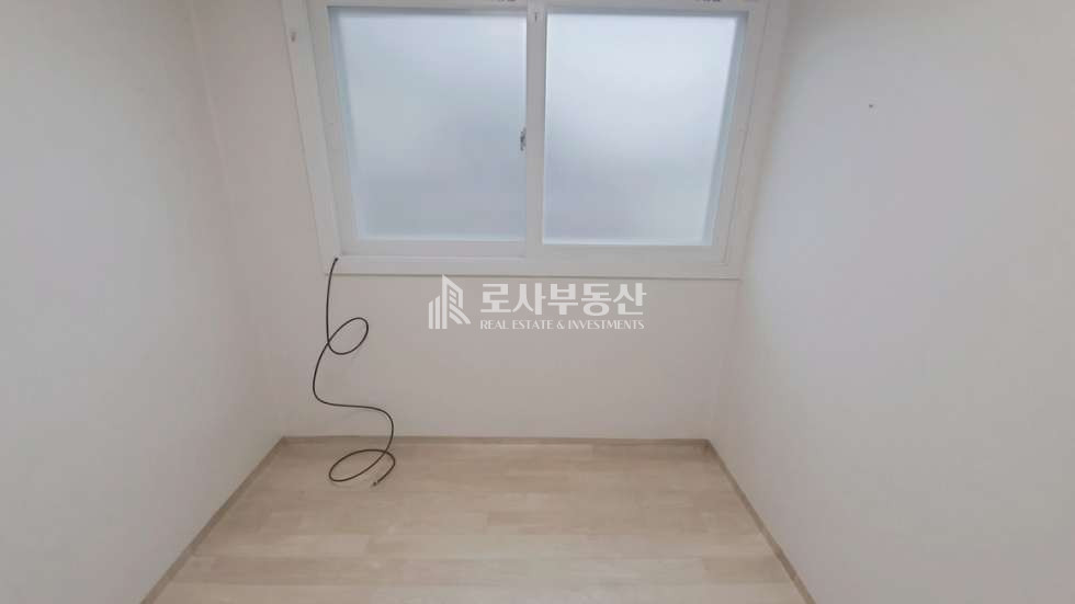 서울 서대문구 연희동 437-60 ROSA 연희동 궁동공원 쓰리룸 월세 매물번호 10508 사진 4