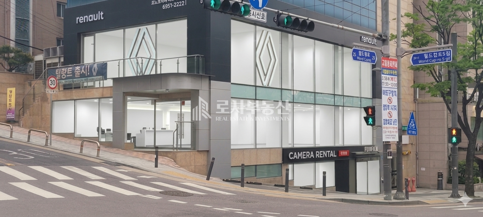 서울 마포구 합정동 ROSA 노출 보증된 합정 최상급 1층 무권리 상가 월세 매물번호 10081 사진 3