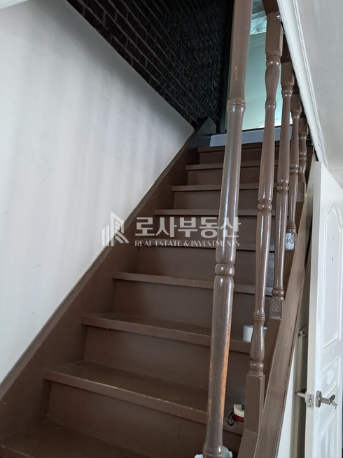서울 마포구 서교동 342-17 ROSA*마포구 서교동 빌라 급매* 매매 매물번호 10099 사진 7