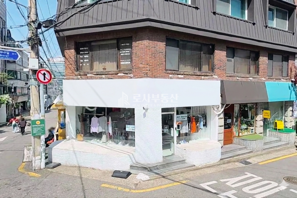 서울 마포구 서교동 ROSA 코너자리 노출도 최상 상가 월세 매물번호 10186 사진 2