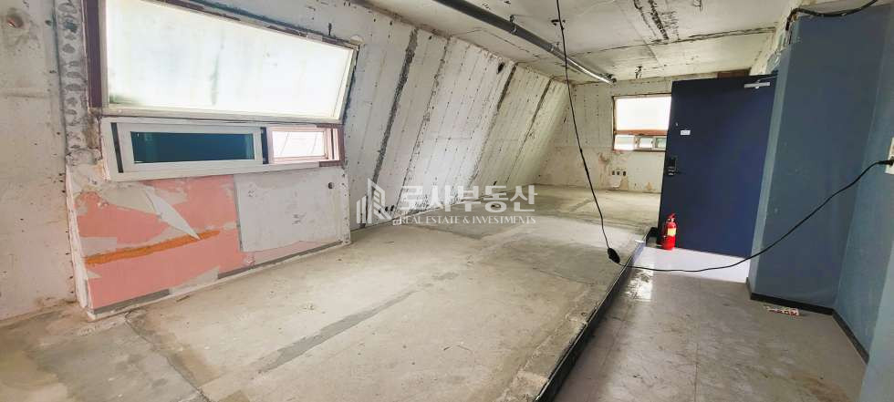 서울 마포구 동교동 ROSA 저렴한 엘베되는 고층 상가 월세 매물번호 10273 사진 2