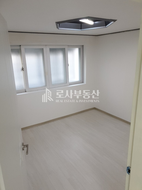 서울 마포구 서교동 473-42 ROSA 망원역 초역세 쓰리룸 빌라 매매 매물번호 10307 사진 5
